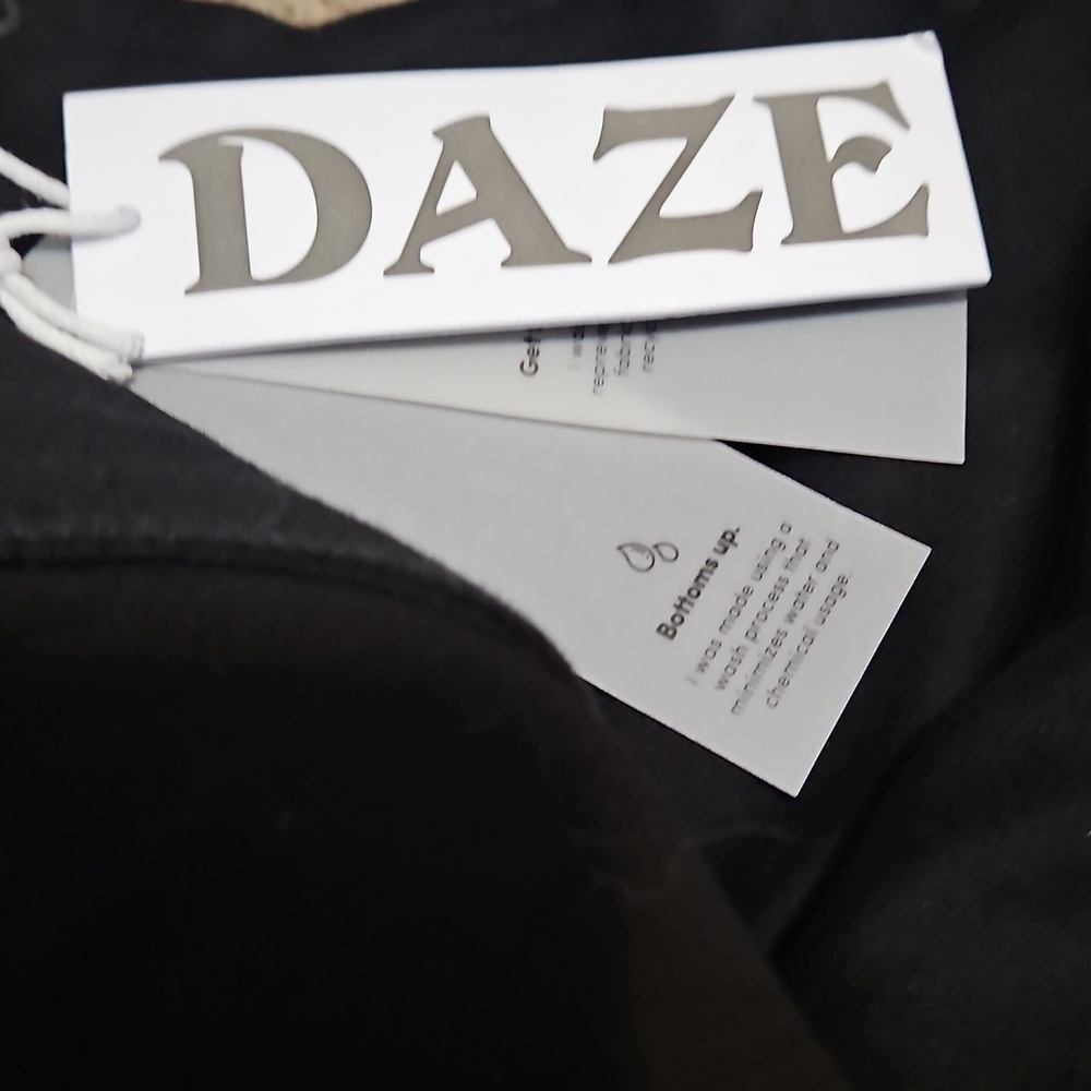 DAZE Denim Echo High-Rise Wide Leg Black Jeans-NWT - Picture 12 of 13